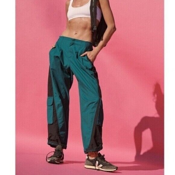 Free People FP Movement Women's Mesmerize Me Colorblock Cargo Pants Size Small